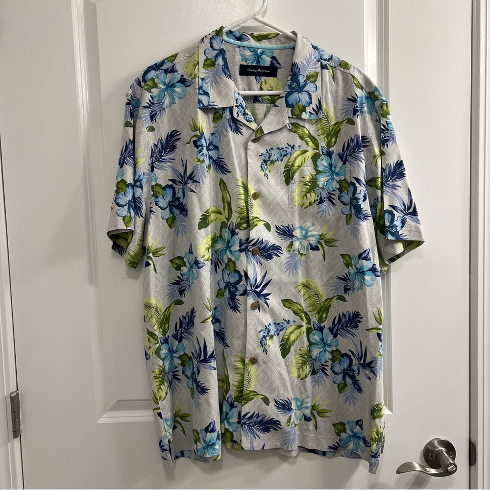 Tommy Bahama Mens 100 Silk Tropical Floral Short Sleeve Button Shirt Gray Sz XL